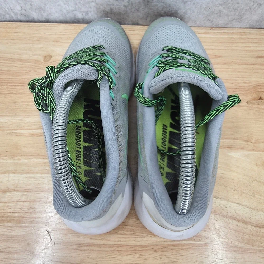 Nike Free 5.0 Womens 7.5 Wolf Grey Volt Green Running Shoes Sneakers 724383-013